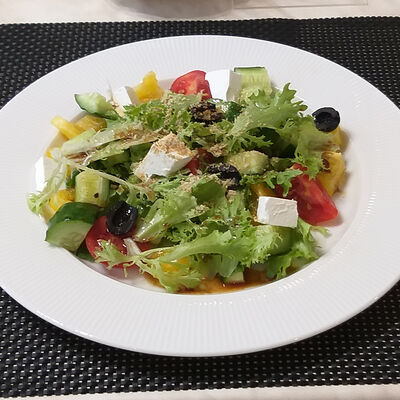 Салат Греческий в King Dessert по цене 465 ₽