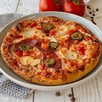 Пицца с перцем халапеньо острая в Гудди