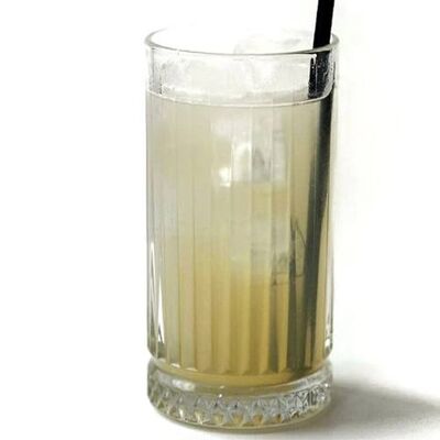 Домашний лимонад Ананас-кокос в Luna lounge по цене 380 ₽