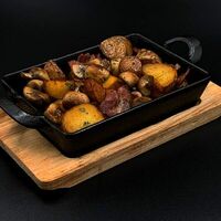 Картофель с беконом и грибами в Meat Time