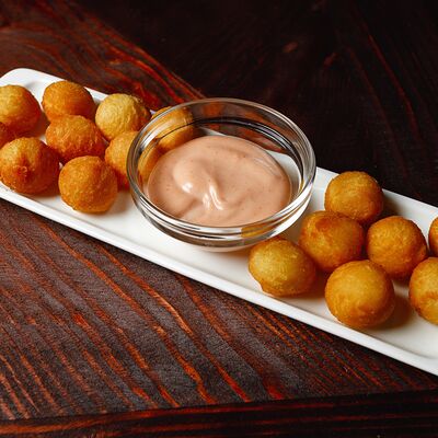 Сырные шарикив Шиканландия по цене 380 ₽