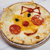 Пицца Три сыра в Papa Carlo