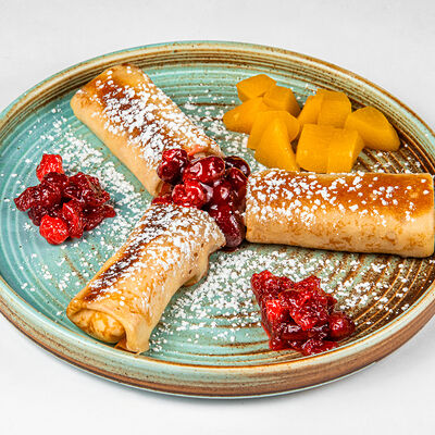 Блинчики с творогом в Фёст по цене 320 ₽