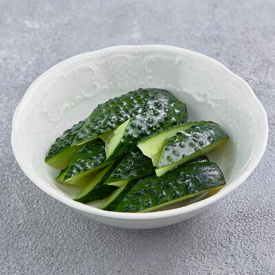 Огурчики малосольные в Царь по цене 390 ₽