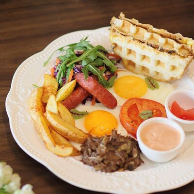 Английский завтрак в Rice foodcoffee по цене 4240 ₸