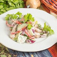 Салат Аджахури с курицей в Мушмула