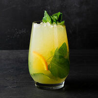 Апельсин-мята в Corner Grill