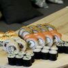 Сет Вкусно и Ночка в Бандзай sushi по цене 1460