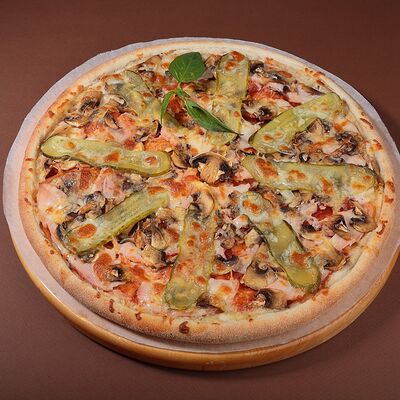 Пицца с курицей и грибами в Kiss по цене 390