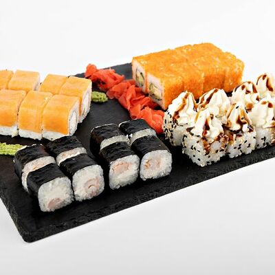 Четверочка в Кафе на развилке по цене 2147 ₽