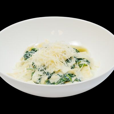 Паста со шпинатом в Marrone Rosso по цене 3500 ₸