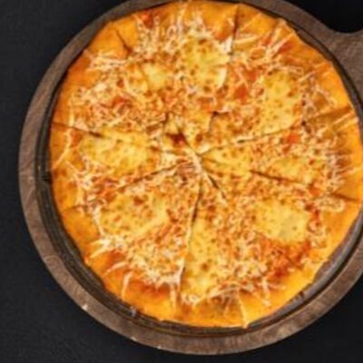 Пицца с сыром в Чайхана Айва по цене 900 ₽