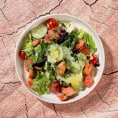 Теплый с форелью в Ачарули по цене 990 ₽