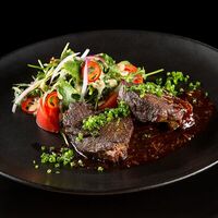 Медальоны из говяжьей вырезки в Kabuki