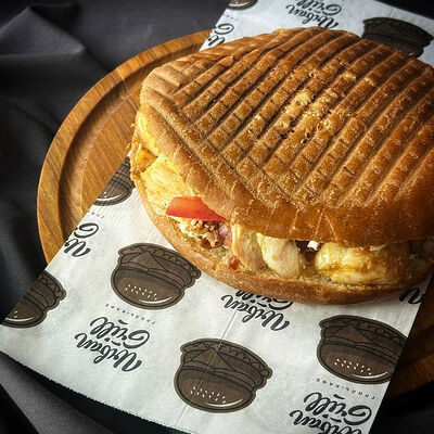 Денер студенческий в Урбан Гриль по цене 420 ₽