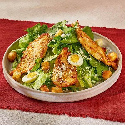 Цезарь с курицей в Тануки по цене 3590 ₸