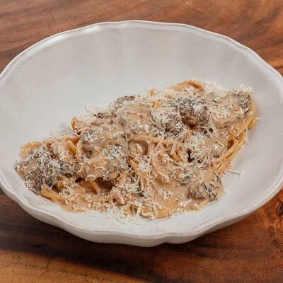 Спагетти качо-э-пепе со сморчками в Mushrooms по цене 1180 ₽
