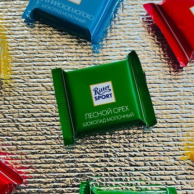 Шоколад Ritter Sport Лесной орех в Столовая 7 по цене 50 ₽