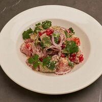 Овощной салат с ореховым соусом в Диет Меню