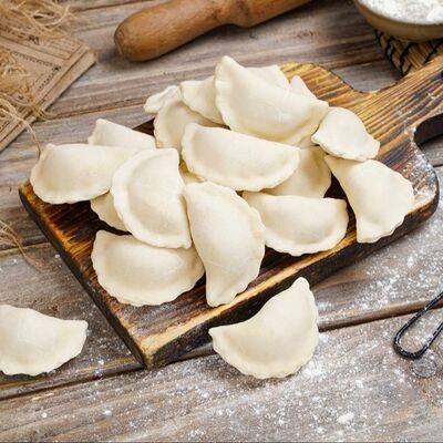 Вареники с сулугуни в Фрау бротхен по цене 1212 ₽