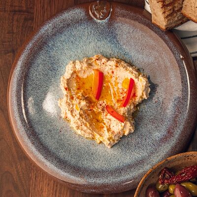 Тирокафтери в Греческая таверна Порто Миконос по цене 480 ₽