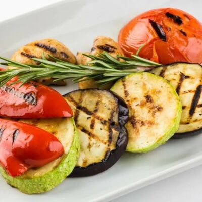 Овощи грильв Емеля по цене 300 ₽