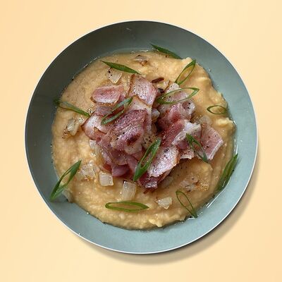 Гороховая каша с бекономв Коко Point по цене 380 ₽