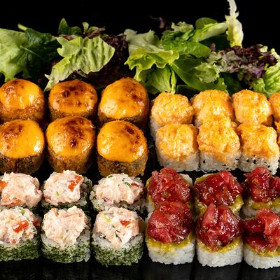 585 проба в Swag Sushi по цене 2305 ₽