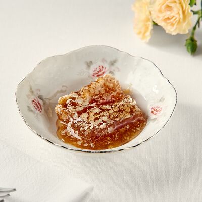 Цветочный мед в Salone pasta & bar по цене 290 ₽