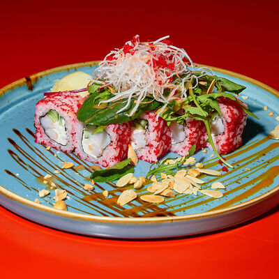 Ролл Калифорния с креветками в Pong по цене 1199 ₽