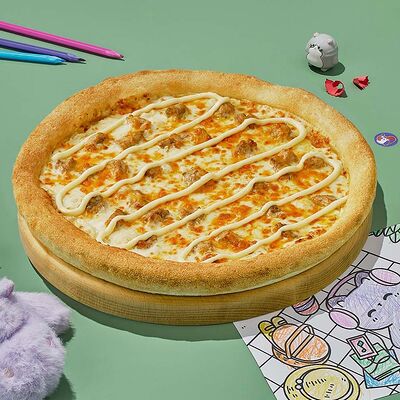 Пицца Сырный цыпленок 30 см в Dostaевский по цене 861 ₽