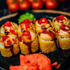 Ролл горячий шик в FoodBox по цене 630