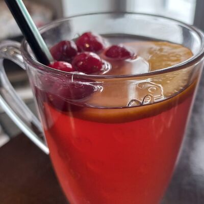 Ягодный пунш согревающий в Минута на кофе по цене 175 ₽