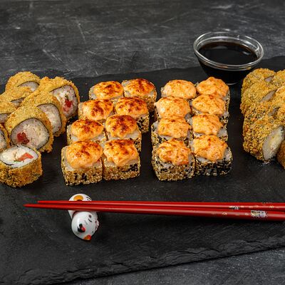 Сет Студенческий в Sushi Pizza Top по цене 1499 ₽