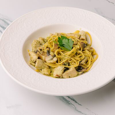 Паста тальолини в соусе песто в Zest Coffee & Wine по цене 430 ₽