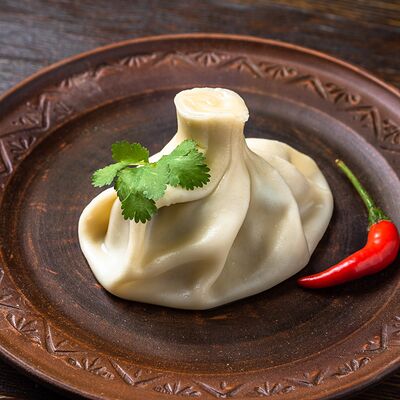 Хинкали с курицей отварные в Хинкальная Сациви по цене 285 ₽