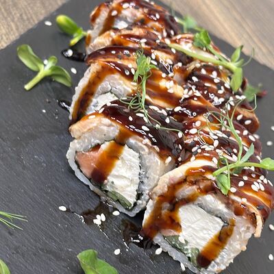 Ролл Канада в Foodlink по цене 750 ₽