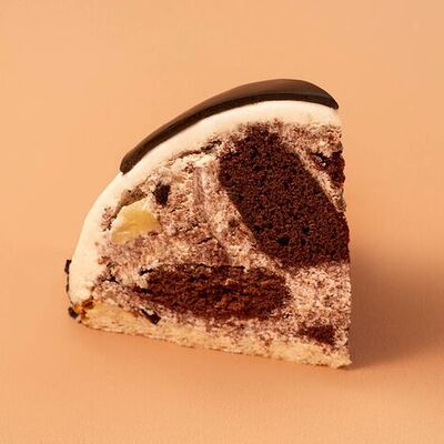 Торт Шоколадный сметанник порция в Кулинария Патрик & Мари по цене 337 ₽