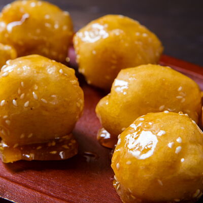 Банан в карамели в Чайна Тун по цене 220