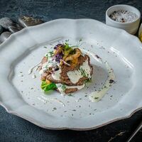 Говяжья вырезка с лесными грибами в Nella Foresta