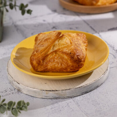 Хачапури с сыром в Пекарня Буханка по цене 215 ₽