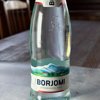 Borjomi в Иверия по цене 234 ₽