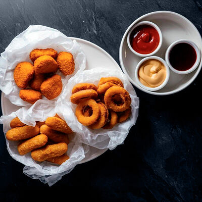 Ассорти закусок в Berberry & ptichka по цене 599 ₽