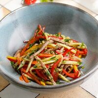 Янгиюль в ЛарисуВаннуХочу