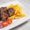 Шашлык из телячьей мякоти с картофелем фри в Полная чаша по цене 1230