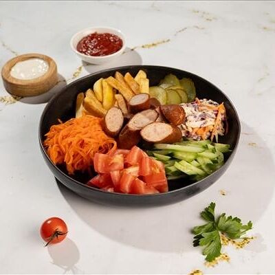 Тарелка с Колбасками в TAVO ROTTO по цене 485 ₽