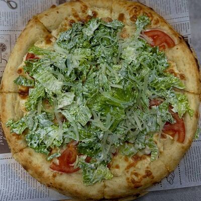 Пицца Цезарь в Бистро 24 на Шамиля по цене 444 ₽