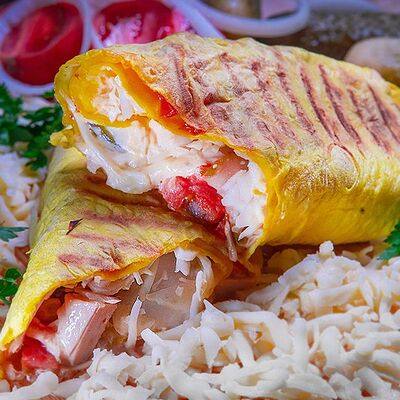 Шаурма сырная M в Шаурма Твой бро по цене 15 р.