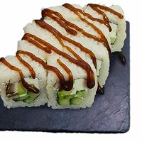 Унаги урамаки в SV Sushi