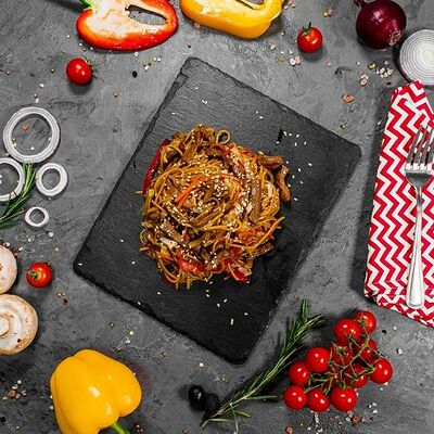 Вок со свининой в Суши Пати по цене 450 ₽